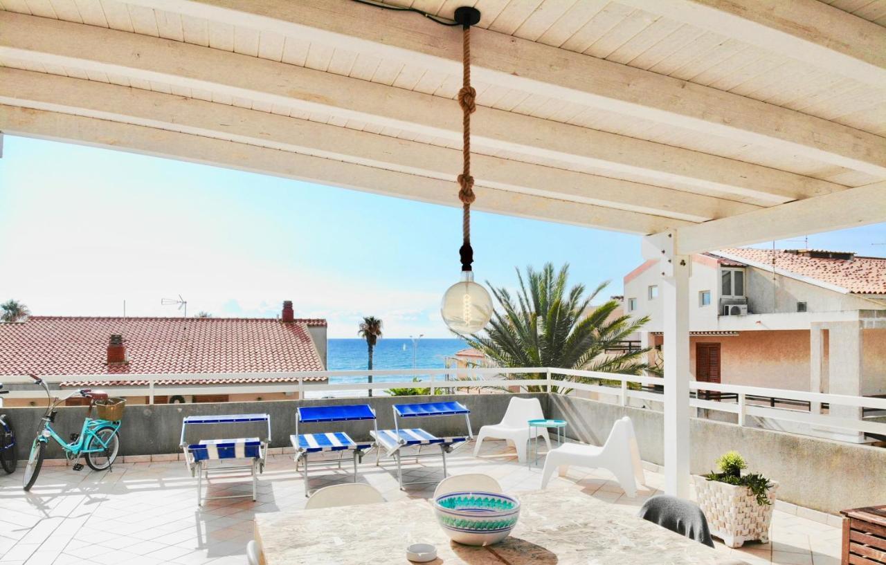 Beachfront Rooms Marina Di Ragusa Exterior foto