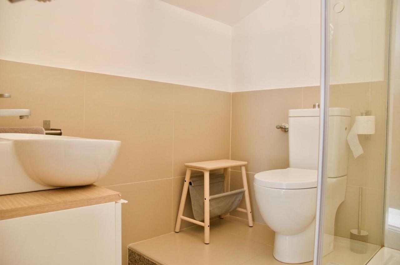 Beachfront Rooms Marina Di Ragusa Exterior foto